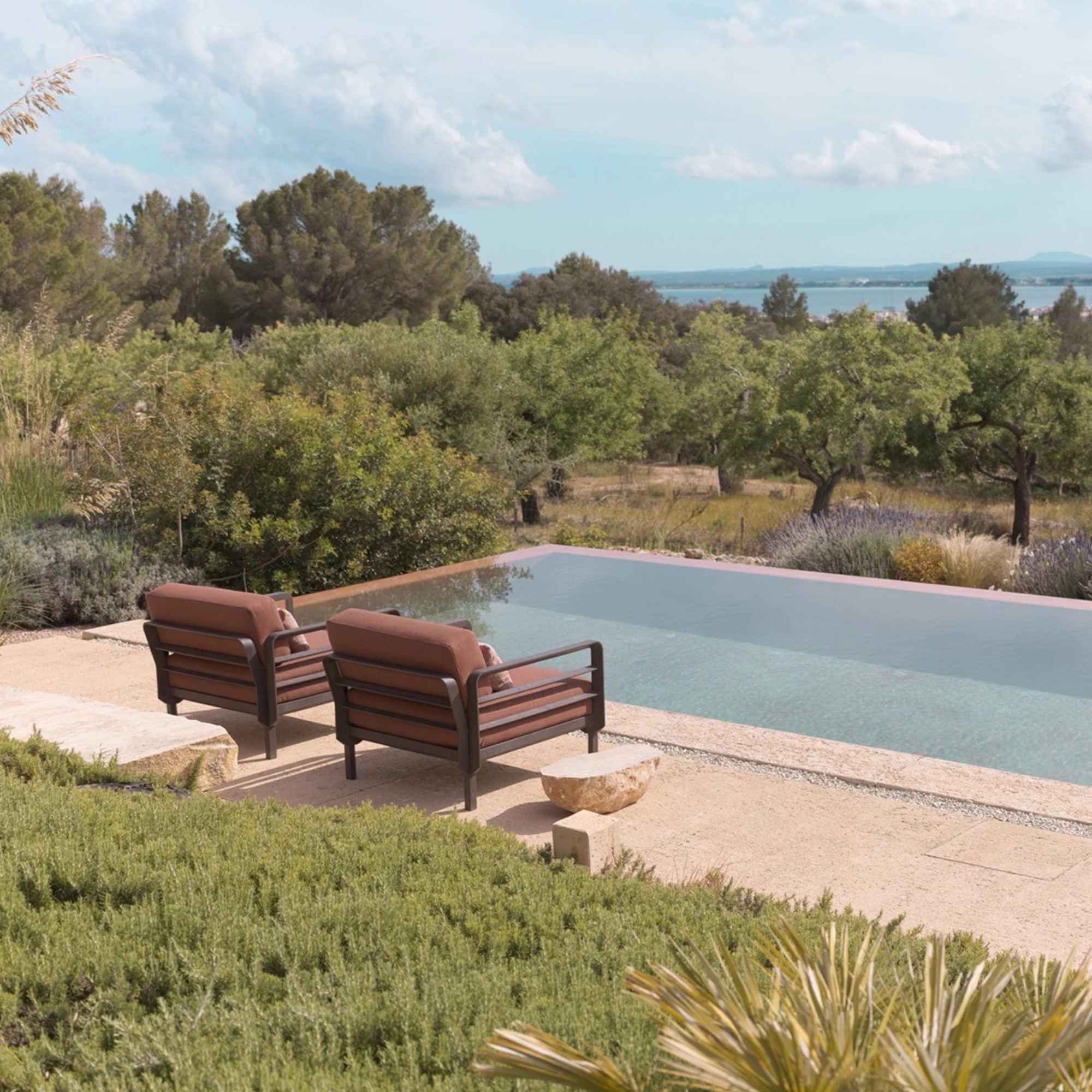 Maximo Poltrona Sofa