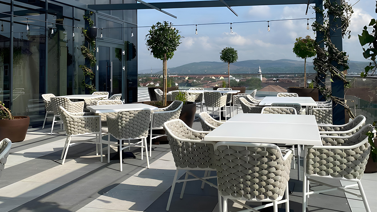 Depozitare și îngrijire extrasezon mobilier terasă